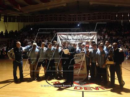 Thumbnail 1 in Hinsdale Central TOC Ceremony photogallery.