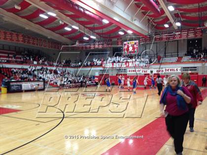 Thumbnail 2 in Hinsdale Central TOC Ceremony photogallery.