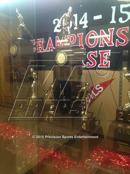 Thumbnail 2 in Hinsdale Central TOC Ceremony photogallery.