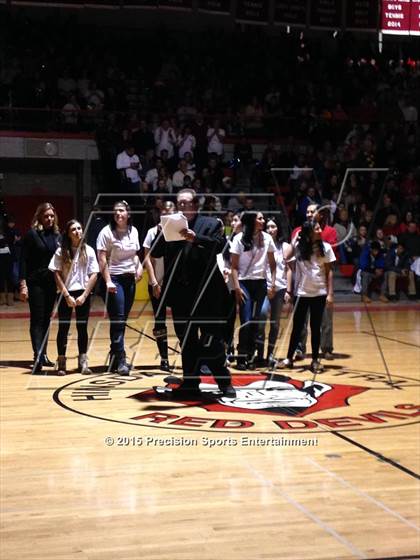 Thumbnail 1 in Hinsdale Central TOC Ceremony photogallery.