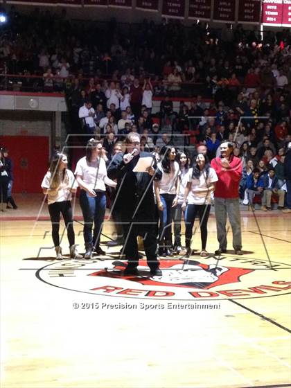 Thumbnail 3 in Hinsdale Central TOC Ceremony photogallery.