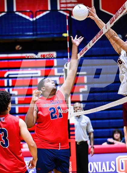 Thumbnail 2 in Thomas Dale @ Colonial Heights photogallery.