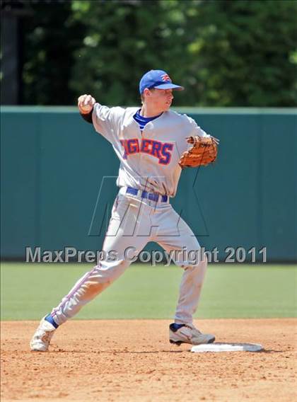 Thumbnail 1 in Randleman vs. East Rutherford (NCHSAA 2A Final - Game 2) photogallery.