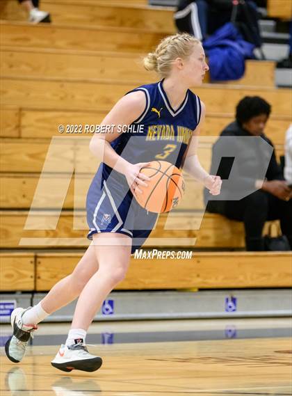 Thumbnail 2 in Nevada Union vs St. Francis (Trojan Toss Up) photogallery.