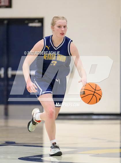 Thumbnail 1 in Nevada Union vs St. Francis (Trojan Toss Up) photogallery.
