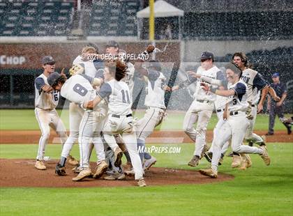Thumbnail 3 in Houston County vs. Lassiter (GHSA 6A State Championship - Game 2) photogallery.