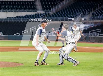 Thumbnail 2 in Houston County vs. Lassiter (GHSA 6A State Championship - Game 2) photogallery.