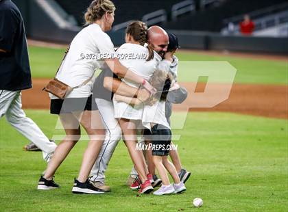 Thumbnail 1 in Houston County vs. Lassiter (GHSA 6A State Championship - Game 2) photogallery.