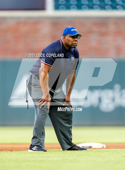 Thumbnail 3 in Houston County vs. Lassiter (GHSA 6A State Championship - Game 2) photogallery.