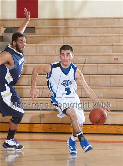 Thumbnail 2 in Cathedral City vs Desert Hot Springs (Palm Springs Winter Classic) photogallery.