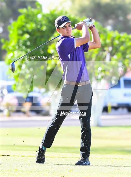 Thumbnail 1 in Metro Invitational  photogallery.