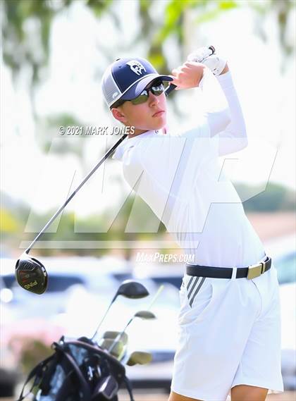 Thumbnail 2 in Metro Invitational  photogallery.