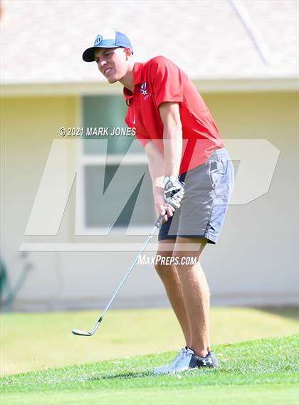 Thumbnail 2 in Metro Invitational  photogallery.