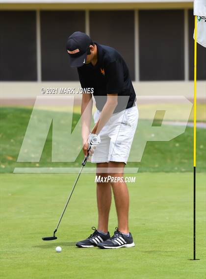 Thumbnail 2 in Metro Invitational  photogallery.