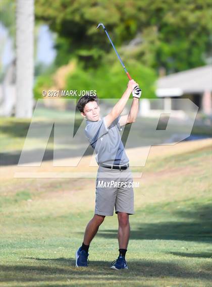Thumbnail 3 in Metro Invitational  photogallery.