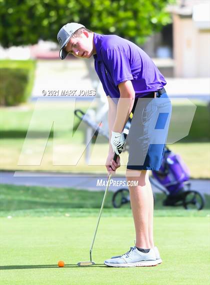 Thumbnail 2 in Metro Invitational  photogallery.