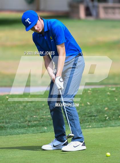 Thumbnail 2 in Metro Invitational  photogallery.