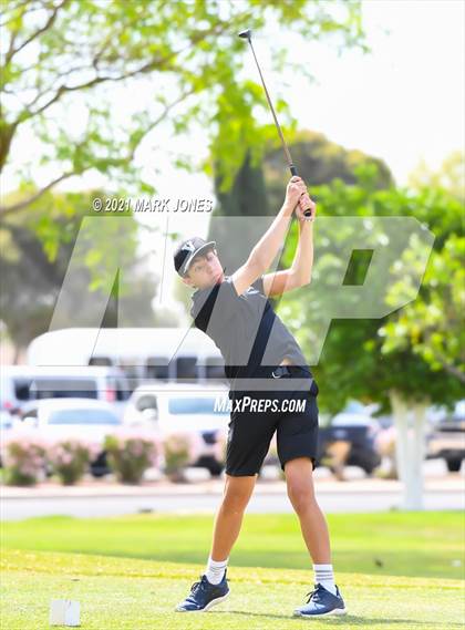 Thumbnail 2 in Metro Invitational  photogallery.