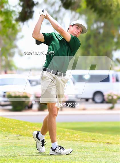 Thumbnail 3 in Metro Invitational  photogallery.