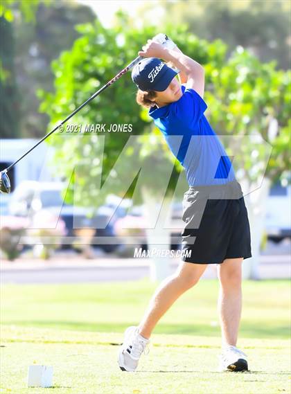 Thumbnail 2 in Metro Invitational  photogallery.