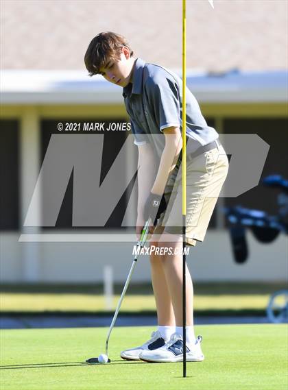 Thumbnail 2 in Metro Invitational  photogallery.