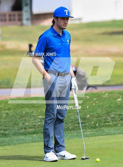 Thumbnail 2 in Metro Invitational  photogallery.