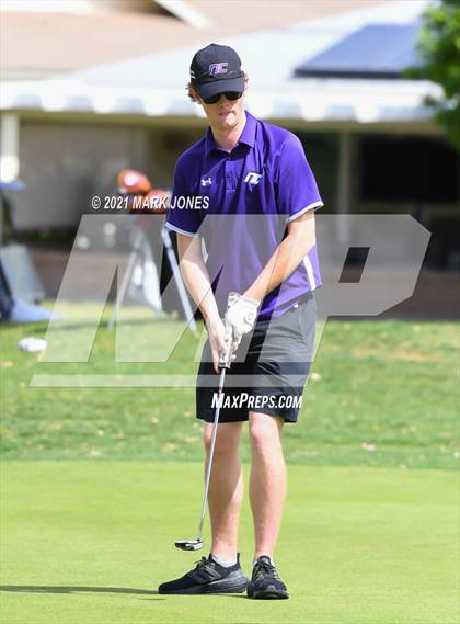 Thumbnail 3 in Metro Invitational  photogallery.