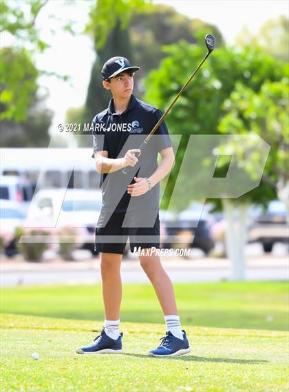 Thumbnail 1 in Metro Invitational  photogallery.