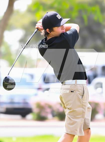 Thumbnail 1 in Metro Invitational  photogallery.