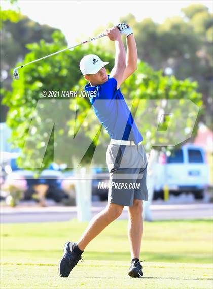 Thumbnail 1 in Metro Invitational  photogallery.