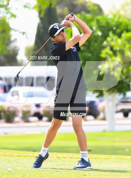 Thumbnail 2 in Metro Invitational  photogallery.