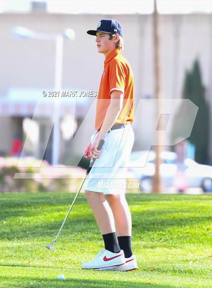 Thumbnail 2 in Metro Invitational  photogallery.