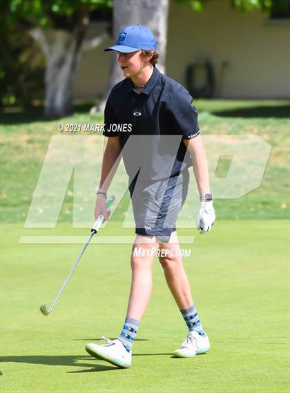 Thumbnail 2 in Metro Invitational  photogallery.
