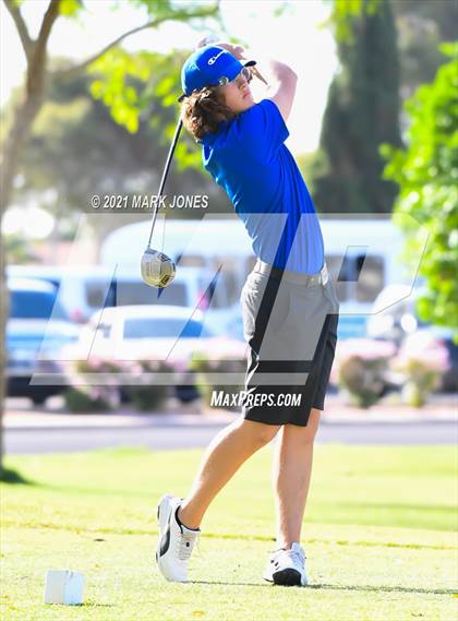 Thumbnail 2 in Metro Invitational  photogallery.