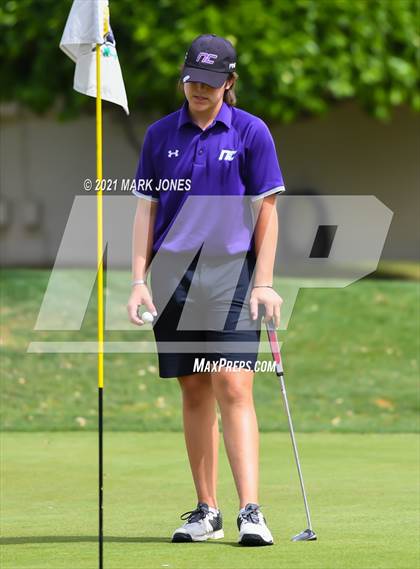 Thumbnail 1 in Metro Invitational  photogallery.