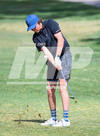 Thumbnail 2 in Metro Invitational  photogallery.