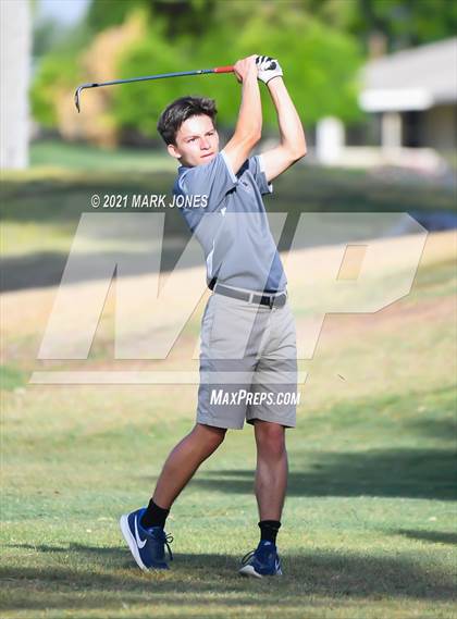 Thumbnail 1 in Metro Invitational  photogallery.