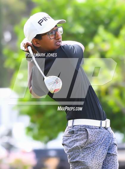 Thumbnail 3 in Metro Invitational  photogallery.