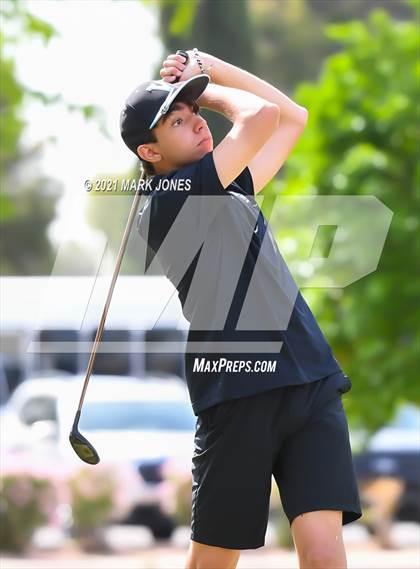 Thumbnail 3 in Metro Invitational  photogallery.