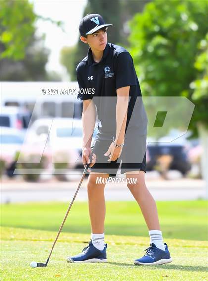 Thumbnail 3 in Metro Invitational  photogallery.