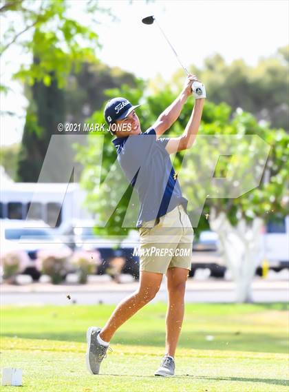Thumbnail 2 in Metro Invitational  photogallery.