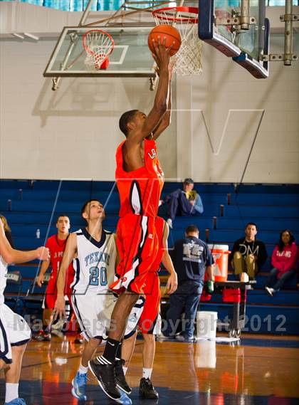 Thumbnail 2 in Sam Rayburn vs. La Porte (McDonald's Texas Invitational) photogallery.