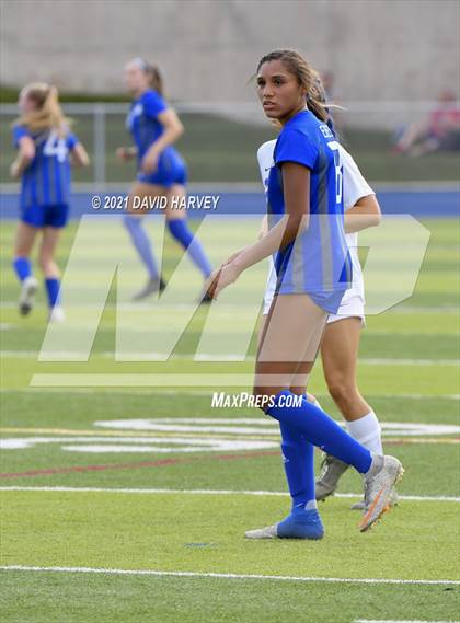 Thumbnail 3 in Broomfield @ Cherry Creek 5A Semifinal photogallery.