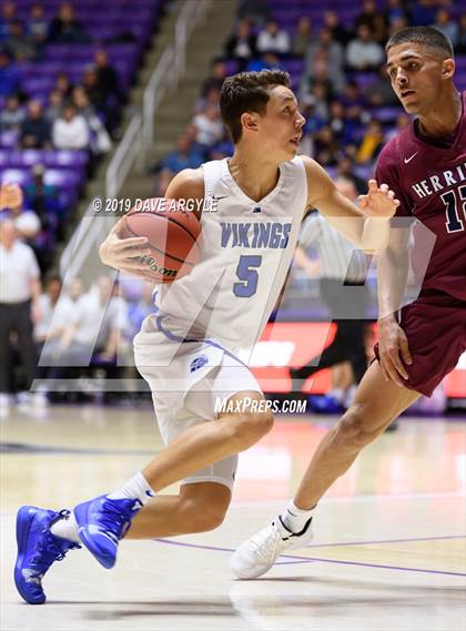 Thumbnail 1 in Herriman vs. Pleasant Grove (UHSAA 6A Quarterfinal) photogallery.