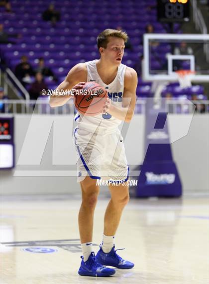Thumbnail 1 in Herriman vs. Pleasant Grove (UHSAA 6A Quarterfinal) photogallery.