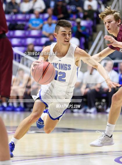 Thumbnail 1 in Herriman vs. Pleasant Grove (UHSAA 6A Quarterfinal) photogallery.