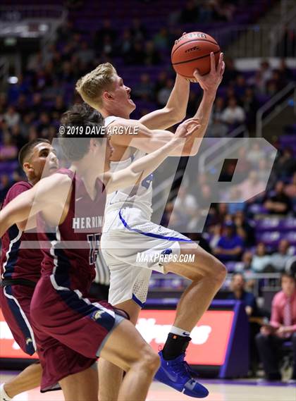 Thumbnail 3 in Herriman vs. Pleasant Grove (UHSAA 6A Quarterfinal) photogallery.