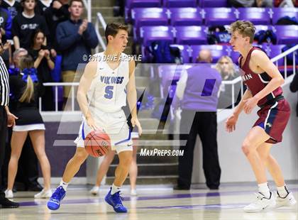 Thumbnail 3 in Herriman vs. Pleasant Grove (UHSAA 6A Quarterfinal) photogallery.