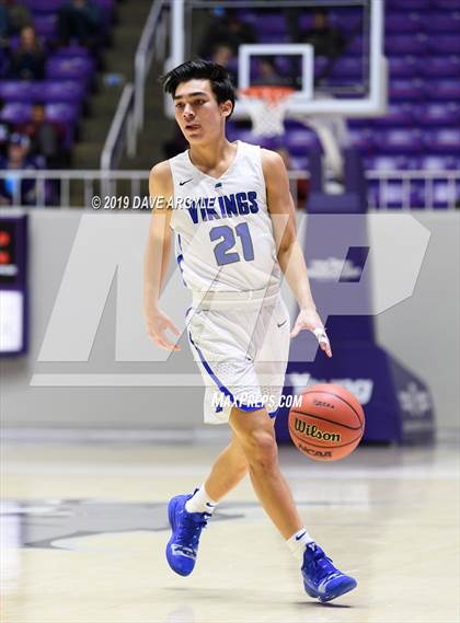 Thumbnail 2 in Herriman vs. Pleasant Grove (UHSAA 6A Quarterfinal) photogallery.