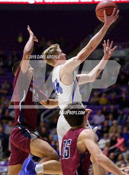 Thumbnail 2 in Herriman vs. Pleasant Grove (UHSAA 6A Quarterfinal) photogallery.